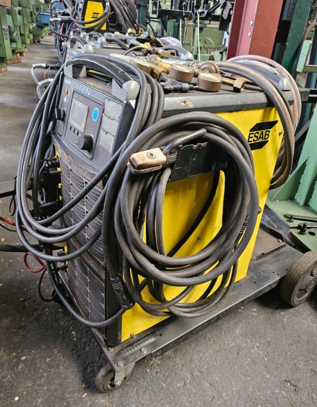 ESAB AB Tig 400iw - Metināšanas iekārtas: foto 2 ESAB AB Tig 400iw - Metināšanas iekārtas: foto 2