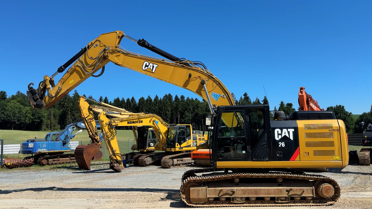CATERPILLAR 326F - Kāpurķēžu ekskavators: foto 1 CATERPILLAR 326F - Kāpurķēžu ekskavators: foto 1