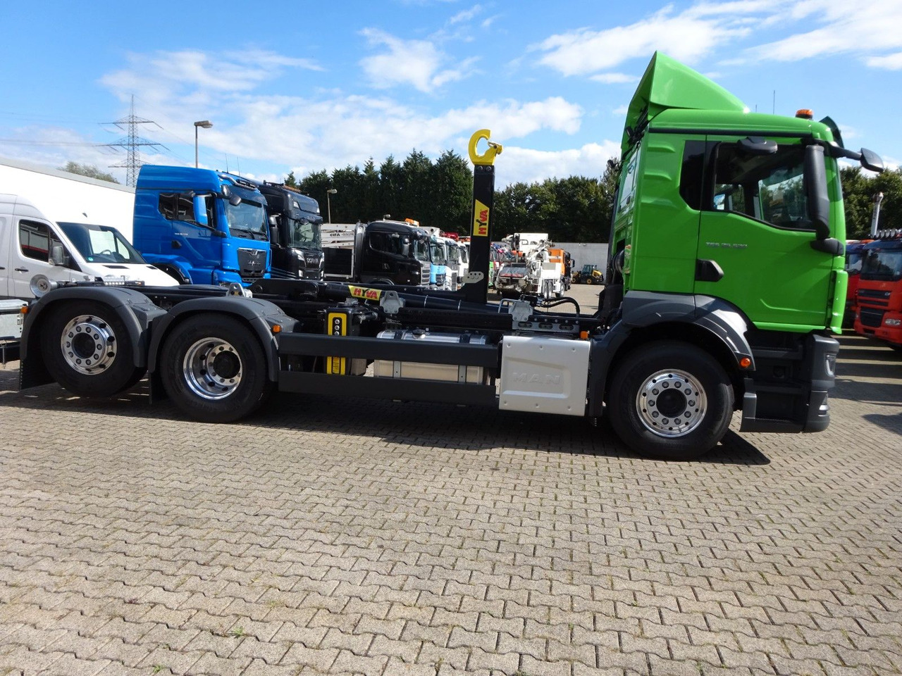 MAN 26.520 TGS HYVA Abroller 6x2 NEU !!! MAN 26.520 TGS HYVA Abroller 6x2 NEU !!! - Pacēlājs ar āķi: foto 2 MAN 26.520 TGS HYVA Abroller 6x2 NEU !!! MAN 26.520 TGS HYVA Abroller 6x2 NEU !!! - Pacēlājs ar āķi: foto 2