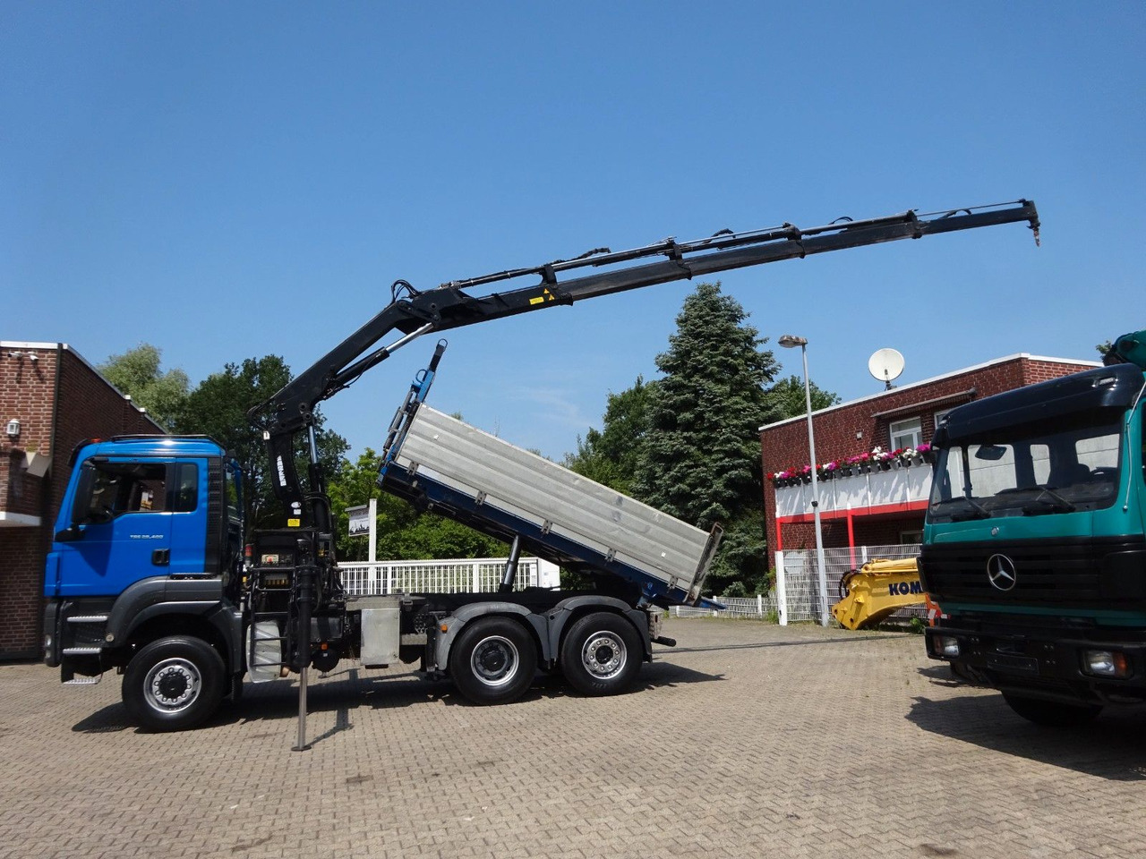 MAN 28.400 TGS 3Skipper+HIAB 166 E-4 HIPRPO 6x4-4 - Kravas automašīna pašizgāzējs, Kravas auto ar manipulatoru: foto 3 MAN 28.400 TGS 3Skipper+HIAB 166 E-4 HIPRPO 6x4-4 - Kravas automašīna pašizgāzējs, Kravas auto ar manipulatoru: foto 3