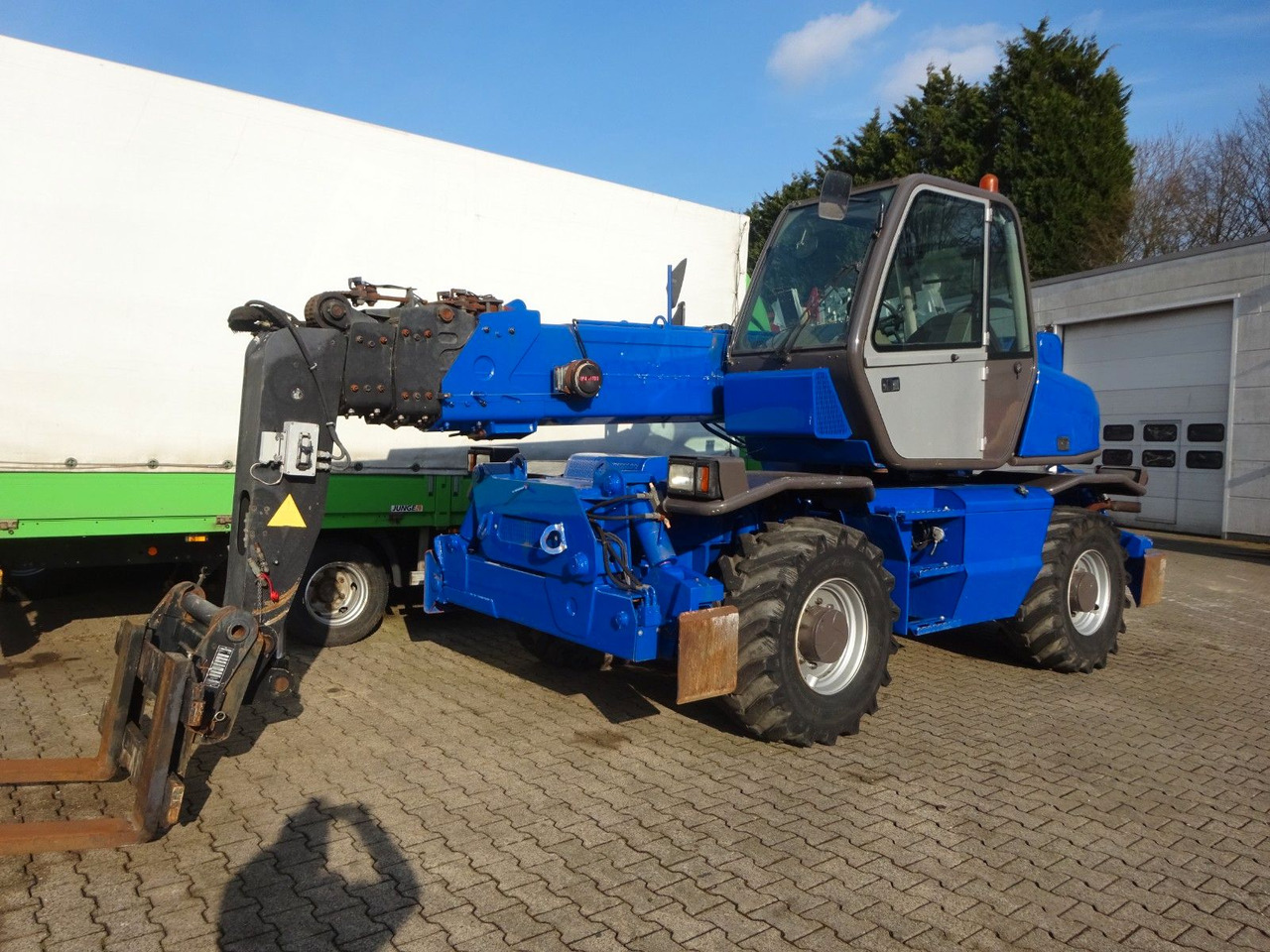 Manitou Teleskoplader MRT 2150 mit Palettengabel - Teleskopiskais iekrāvējs: foto 2 Manitou Teleskoplader MRT 2150 mit Palettengabel - Teleskopiskais iekrāvējs: foto 2