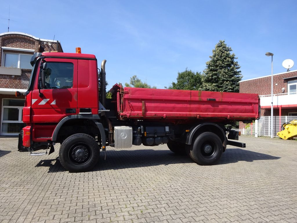 Mercedes-Benz 1832 Actros MEILLER 3Skipper4x4 mit Schneeplatte Mercedes-Benz 1832 Actros MEILLER 3Skipper4x4 mit Schneeplatte - Kravas automašīna pašizgāzējs: foto 2 Mercedes-Benz 1832 Actros MEILLER 3Skipper4x4 mit Schneeplatte Mercedes-Benz 1832 Actros MEILLER 3Skipper4x4 mit Schneeplatte - Kravas automašīna pašizgāzējs: foto 2