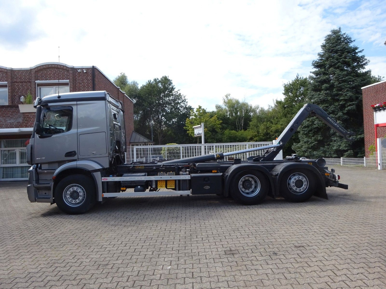 Mercedes-Benz 2545 Actros MEILLER Abroller +Lift-Lenkachse - Pacēlājs ar āķi: foto 5 Mercedes-Benz 2545 Actros MEILLER Abroller +Lift-Lenkachse - Pacēlājs ar āķi: foto 5