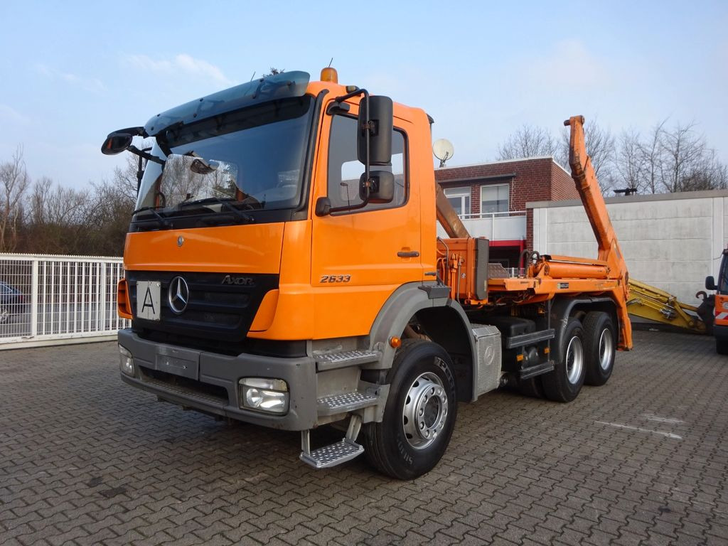 Mercedes-Benz 2633 Axor MEILLER Absetzkipper 6x4 - Būvgružu konteineru vedējs: foto 2 Mercedes-Benz 2633 Axor MEILLER Absetzkipper 6x4 - Būvgružu konteineru vedējs: foto 2