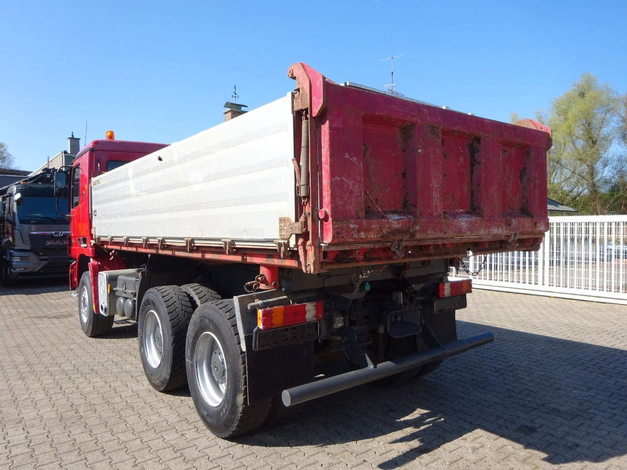 Kravas automašīna pašizgāzējs Mercedes-Benz 2646 Actros 3Seitenkipper 6x4: foto 8