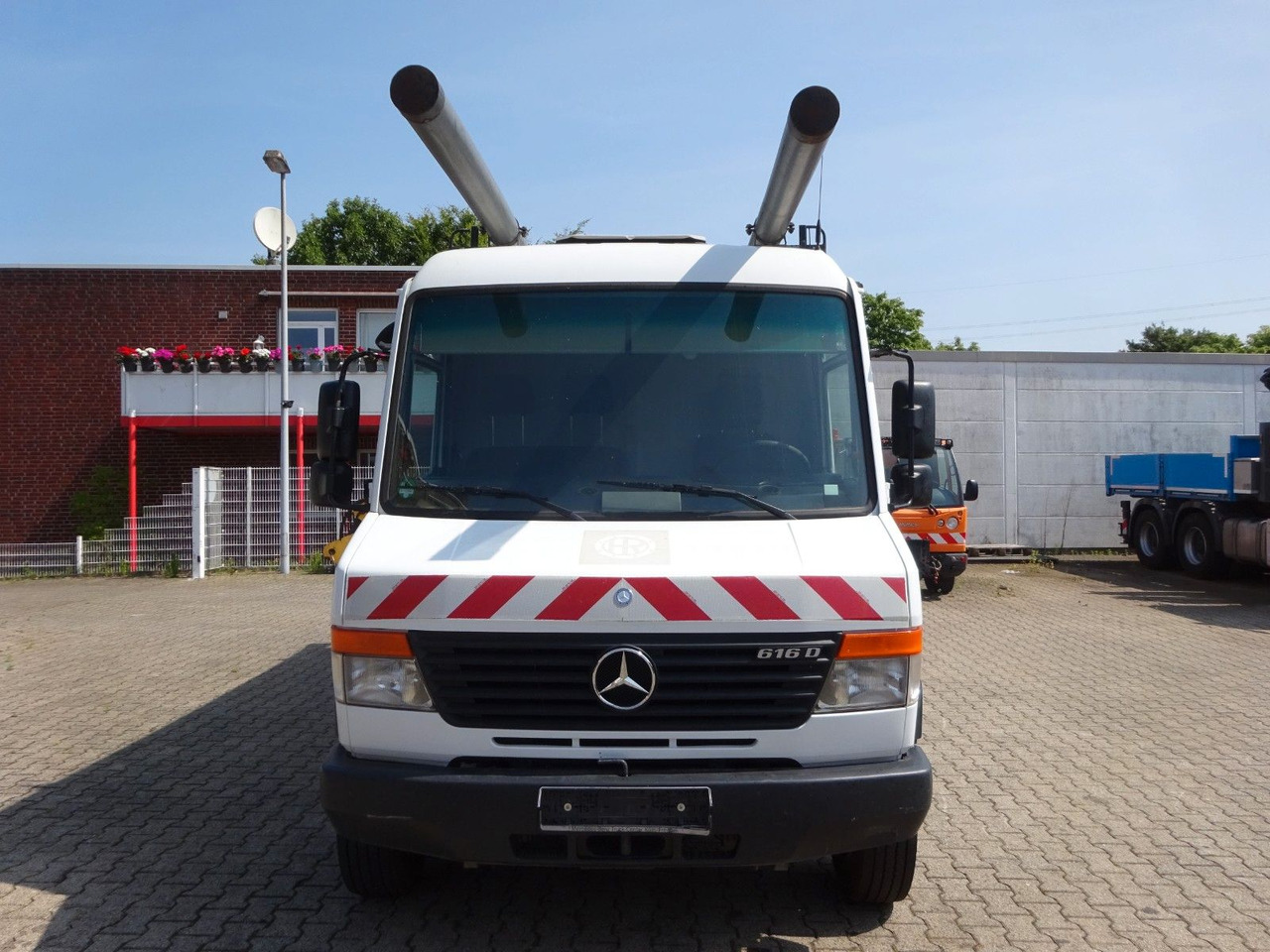 Mercedes-Benz 616D Vario Kastenwagen 4x2 - Kravas mikroautobuss: foto 5 Mercedes-Benz 616D Vario Kastenwagen 4x2 - Kravas mikroautobuss: foto 5