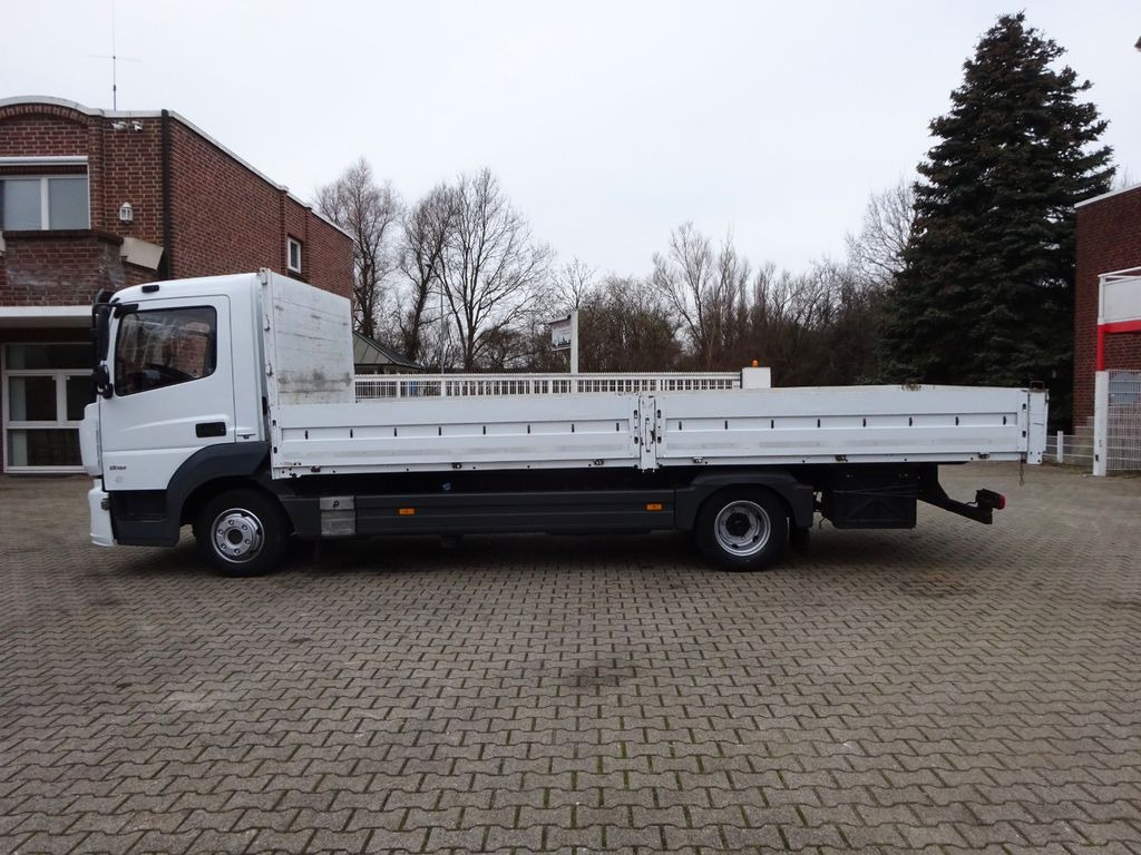 Mercedes-Benz 818 Atego Pritsche - Bortu kravas automašīna/ Platforma: foto 3 Mercedes-Benz 818 Atego Pritsche - Bortu kravas automašīna/ Platforma: foto 3