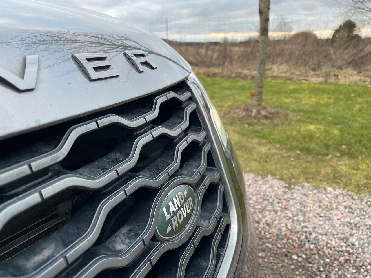SUV Land Rover Range Rover Velar R-Dynamic 3.0D 4WD Land Rover Range Rover Velar R-Dynamic 3.0D 4WD *RESERVED: foto 10