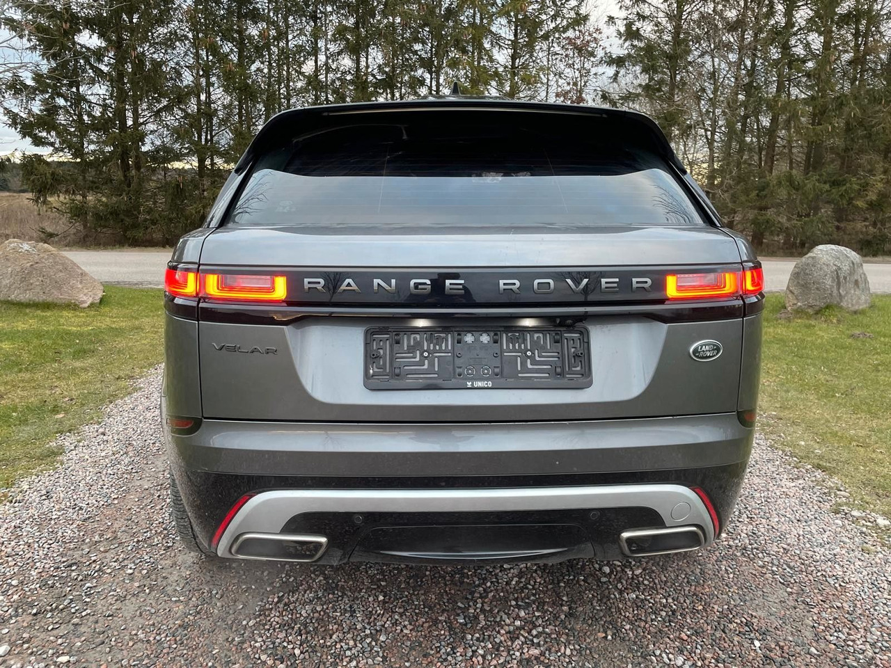 SUV Land Rover Range Rover Velar R-Dynamic 3.0D 4WD Land Rover Range Rover Velar R-Dynamic 3.0D 4WD *RESERVED: foto 7