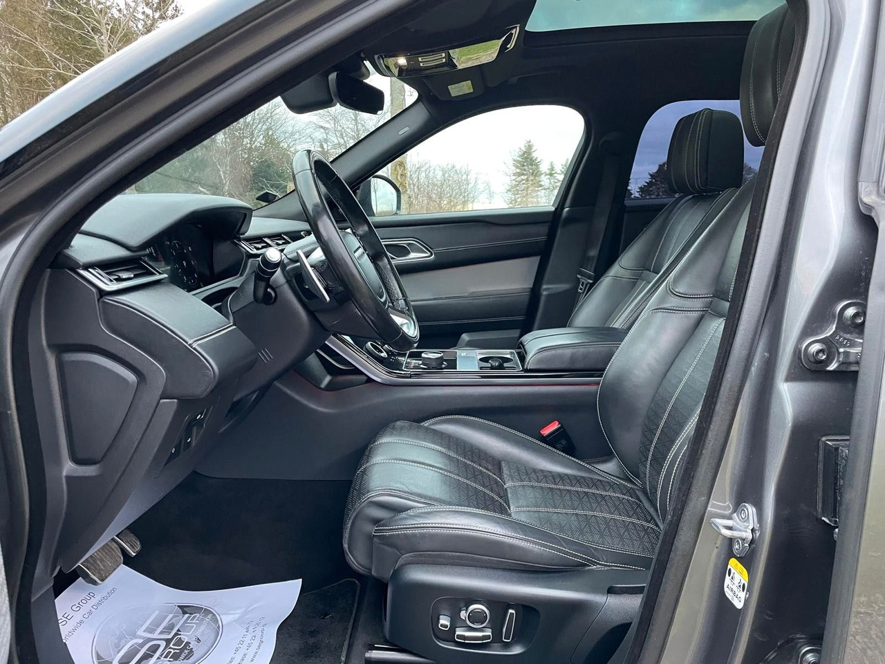 SUV Land Rover Range Rover Velar R-Dynamic 3.0D 4WD Land Rover Range Rover Velar R-Dynamic 3.0D 4WD *RESERVED: foto 12