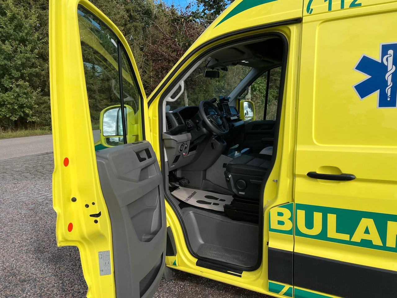 Ātrās palīdzības mašīna MAN TGE 4.180 Ambulance * 29 400 € netto *RESERVED: foto 9