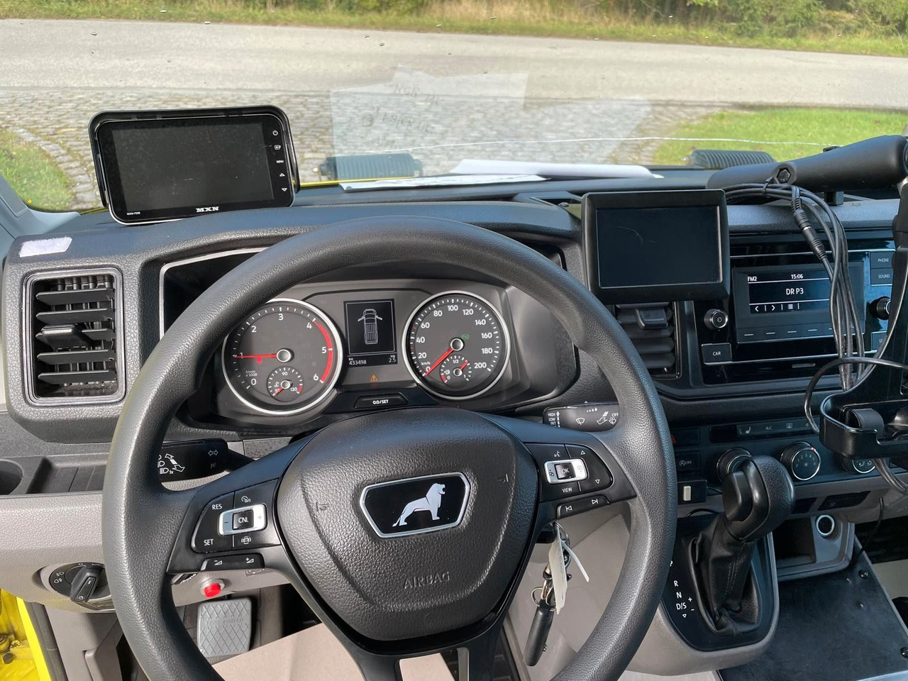 Ātrās palīdzības mašīna MAN TGE 4.180 Ambulance * 29 400 € netto *RESERVED: foto 14