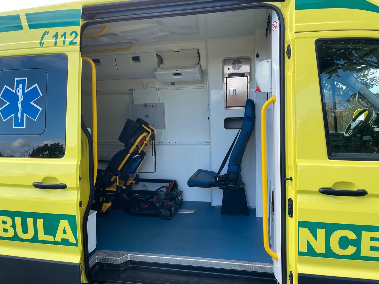 Ātrās palīdzības mašīna MAN TGE 4.180 Ambulance * 29 400 € netto *RESERVED: foto 19