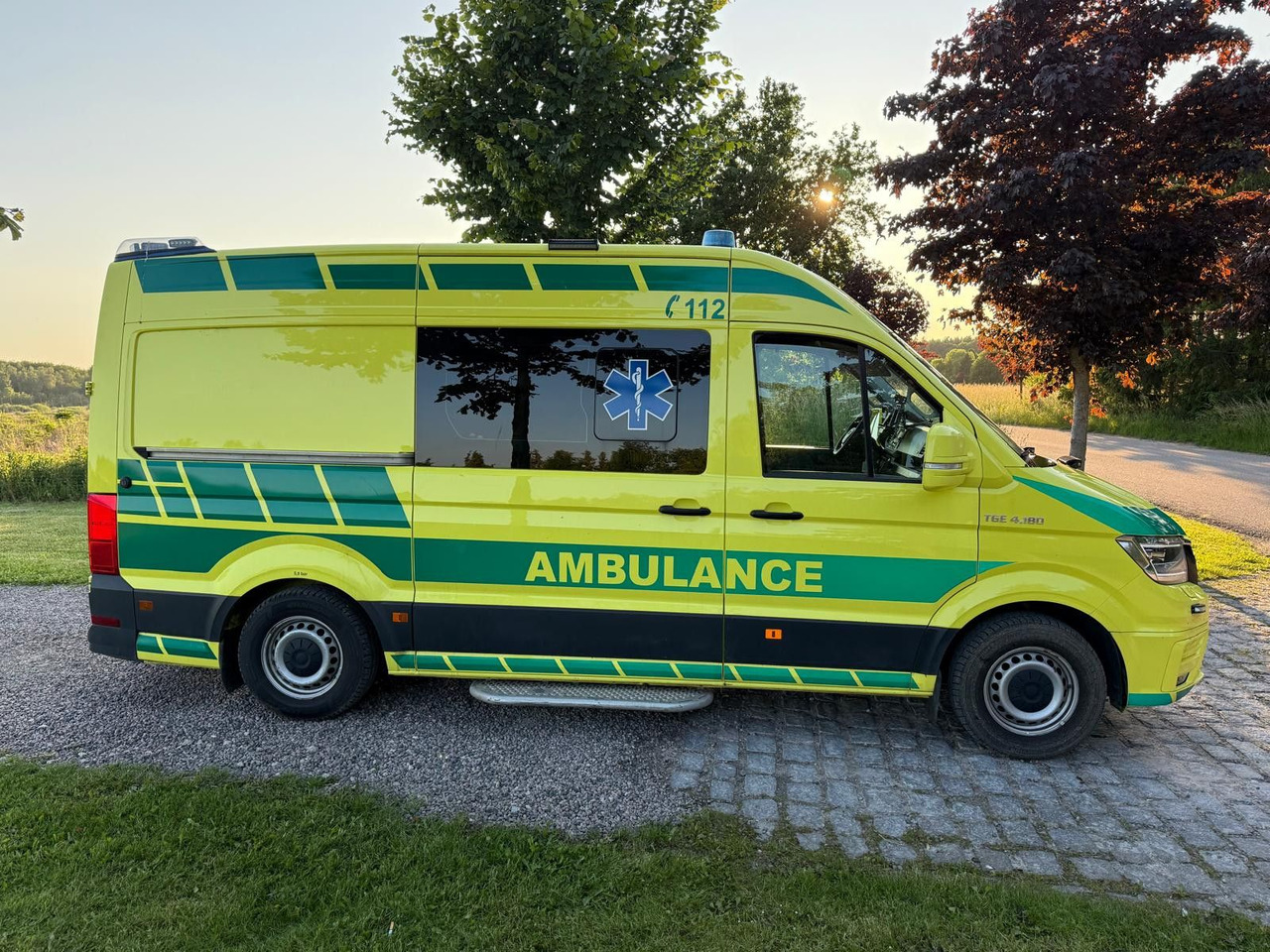 MAN TGE 4.180 Ambulance * 29 800 € netto *RESERVED - Ātrās palīdzības mašīna: foto 4 MAN TGE 4.180 Ambulance * 29 800 € netto *RESERVED - Ātrās palīdzības mašīna: foto 4