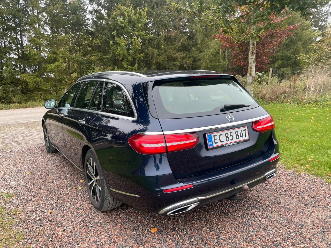 Mercedes-Benz E 220 T-Modell E 220 d *4Matic* - Universālis: foto 3 Mercedes-Benz E 220 T-Modell E 220 d *4Matic* - Universālis: foto 3