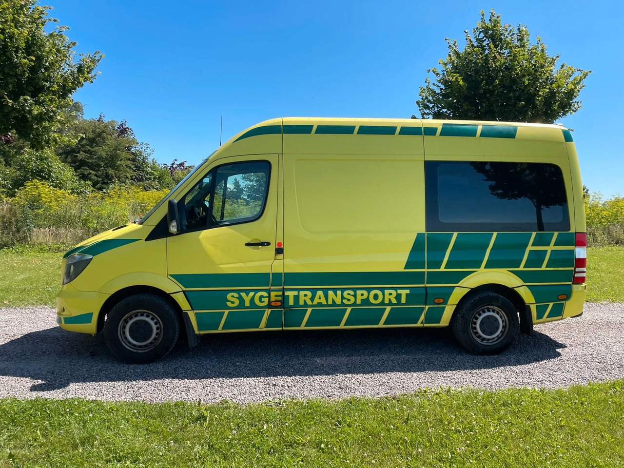 Mercedes-Benz Sprinter II Kasten 316 CDI Aut *Ambulance - Ātrās palīdzības mašīna: foto 2 Mercedes-Benz Sprinter II Kasten 316 CDI Aut *Ambulance - Ātrās palīdzības mašīna: foto 2
