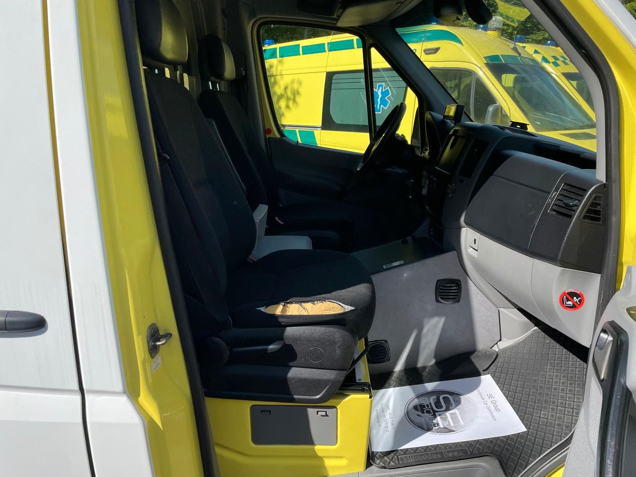 Ātrās palīdzības mašīna Mercedes-Benz Sprinter II Kasten 316 CDI Aut *Ambulance: foto 14