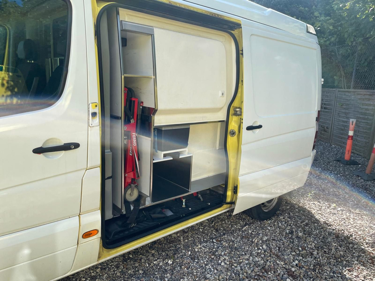 Ātrās palīdzības mašīna Mercedes-Benz Sprinter II Kasten 316 CDI Aut *Ambulance: foto 22