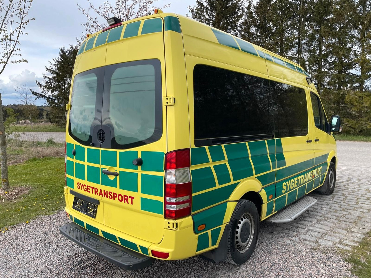 Mercedes-Benz Sprinter II kasten 316 CDI Aut - Ātrās palīdzības mašīna: foto 5 Mercedes-Benz Sprinter II kasten 316 CDI Aut - Ātrās palīdzības mašīna: foto 5