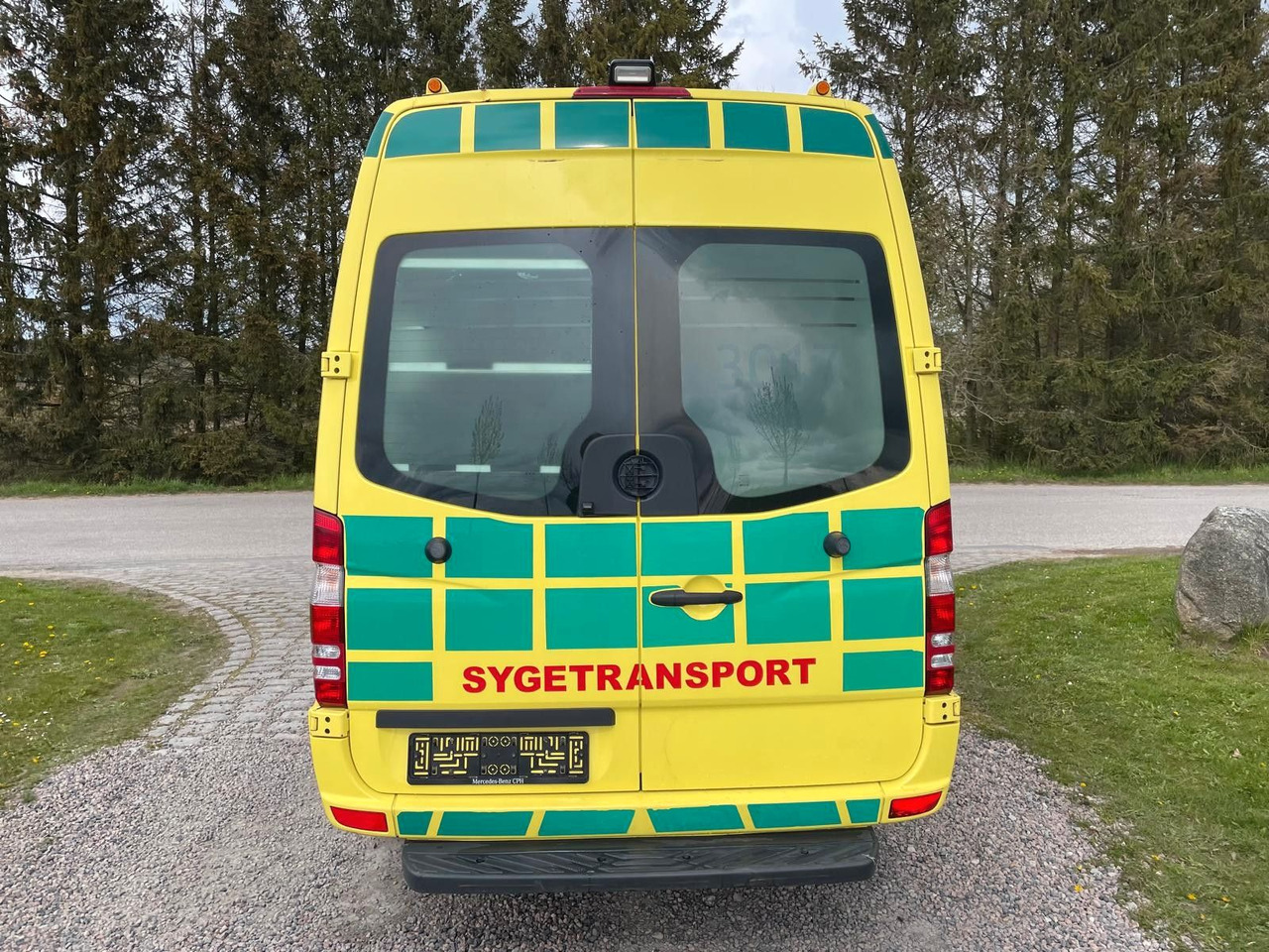 Mercedes-Benz Sprinter II kasten 316 CDI Aut - Ātrās palīdzības mašīna: foto 4 Mercedes-Benz Sprinter II kasten 316 CDI Aut - Ātrās palīdzības mašīna: foto 4
