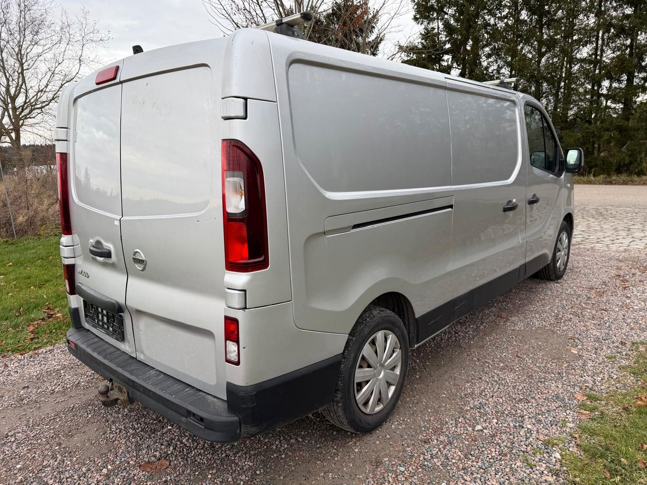 Nissan NV300 Kastenwagen L2H2 2,9t COMFORT - Mazs furgons: foto 5 Nissan NV300 Kastenwagen L2H2 2,9t COMFORT - Mazs furgons: foto 5