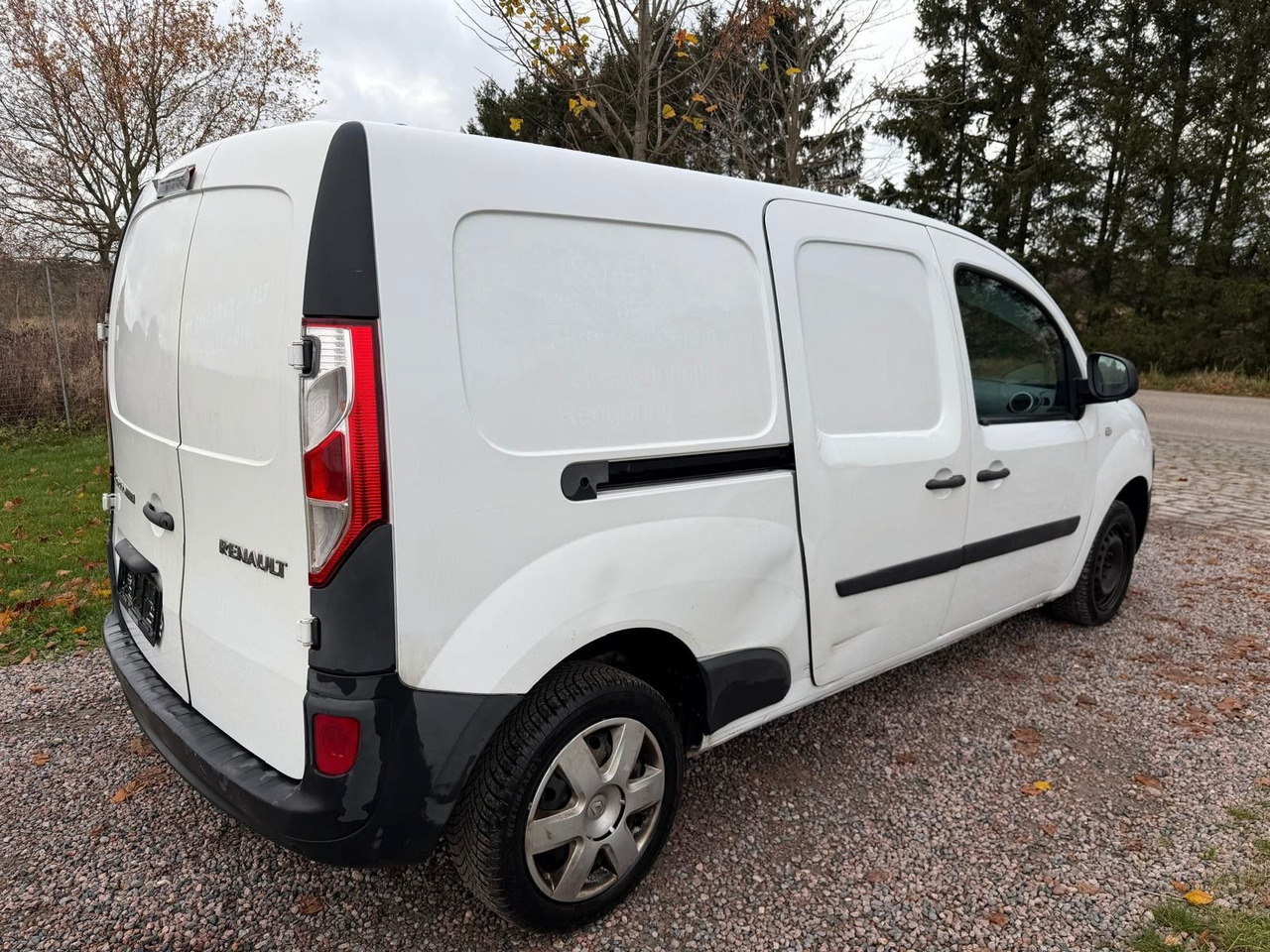 Renault Kangoo Rapid 1.5 DCI Basis LONG - Mazs furgons: foto 4 Renault Kangoo Rapid 1.5 DCI Basis LONG - Mazs furgons: foto 4