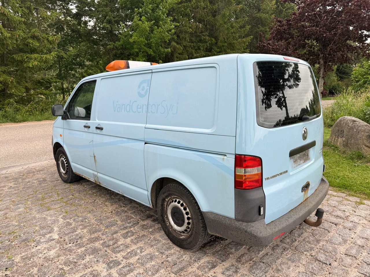 Volkswagen T5 Transporter 2.5 TDI 4Motion 4x4 *5520€ netto - Mazs furgons: foto 5 Volkswagen T5 Transporter 2.5 TDI 4Motion 4x4 *5520€ netto - Mazs furgons: foto 5