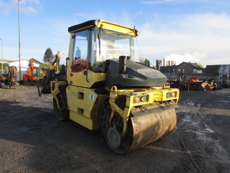 Bomag BW 154 A P-4 AM / Asphaltmanager Walze - Veltnis: foto 5 Bomag BW 154 A P-4 AM / Asphaltmanager Walze - Veltnis: foto 5