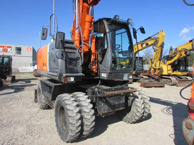 Hitachi ZX 140 W-3 Mobilbagger 43.000 EUR / Klima - Riteņu ekskavators: foto 5 Hitachi ZX 140 W-3 Mobilbagger 43.000 EUR / Klima - Riteņu ekskavators: foto 5