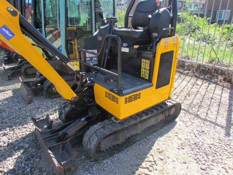 JCB 18 Z-1 T3 Canopy Minibagger 14.500 EUR - Mini-ekskavators: foto 2 JCB 18 Z-1 T3 Canopy Minibagger 14.500 EUR - Mini-ekskavators: foto 2