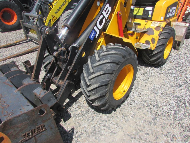 JCB 403 Radlader 22.500 EUR - Riteņu iekrāvējs: foto 2 JCB 403 Radlader 22.500 EUR - Riteņu iekrāvējs: foto 2