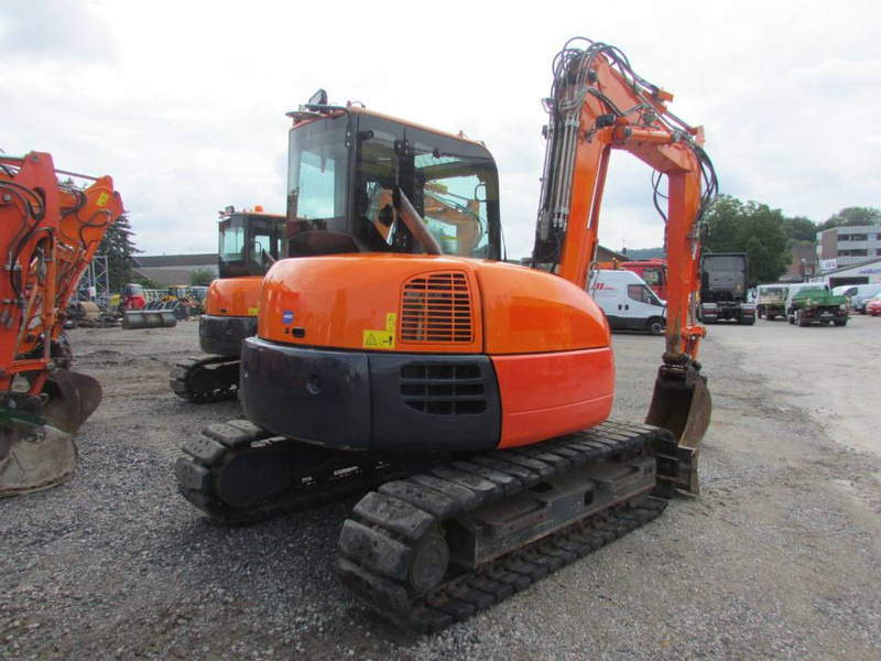 Komatsu PC 80 MR-3 /31.000 EUR - Mini-ekskavators: foto 4 Komatsu PC 80 MR-3 /31.000 EUR - Mini-ekskavators: foto 4