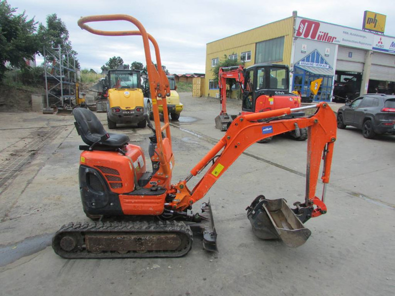 Kubota U 10-3 Minibagger 10.000 EUR - Mini-ekskavators: foto 1 Kubota U 10-3 Minibagger 10.000 EUR - Mini-ekskavators: foto 1