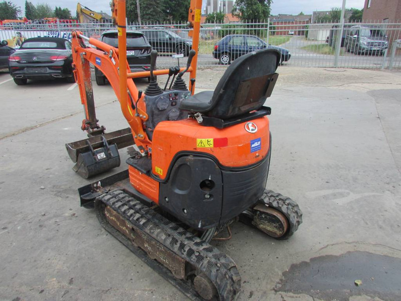 Kubota U 10-3 Minibagger 10.000 EUR - Mini-ekskavators: foto 3 Kubota U 10-3 Minibagger 10.000 EUR - Mini-ekskavators: foto 3