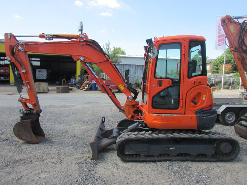 Kubota U 55-4 HI Minibagger 26.000 EUR - Mini-ekskavators: foto 1 Kubota U 55-4 HI Minibagger 26.000 EUR - Mini-ekskavators: foto 1
