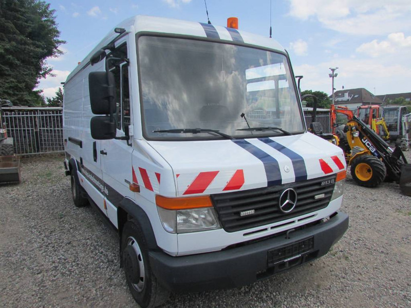 Mercedes-Benz 813 D Vario Kastenwagen - Kravas automašīna ar slēgto virsbūvi: foto 2 Mercedes-Benz 813 D Vario Kastenwagen - Kravas automašīna ar slēgto virsbūvi: foto 2