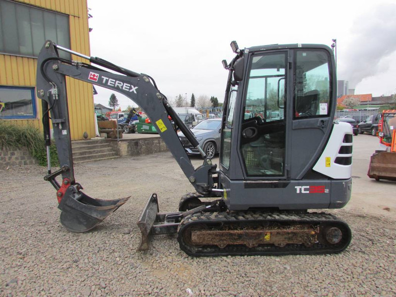 Terex TC 35 Minibagger 24.500 EUR Top Zustand - Mini-ekskavators: foto 1 Terex TC 35 Minibagger 24.500 EUR Top Zustand - Mini-ekskavators: foto 1