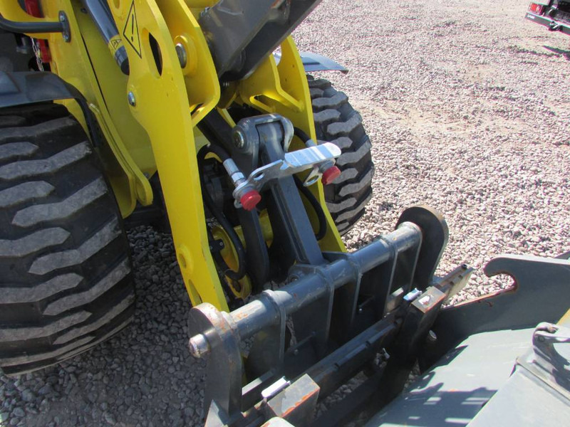 WACKER NEUSON WL 32 Radlader / 39.000 EUR - Riteņu iekrāvējs: foto 4 WACKER NEUSON WL 32 Radlader / 39.000 EUR - Riteņu iekrāvējs: foto 4