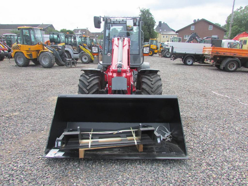 Weidemann 2080Teleskop Radlader 57.000 EUR - Teleskopiskais riteņu iekrāvējs: foto 3 Weidemann 2080Teleskop Radlader 57.000 EUR - Teleskopiskais riteņu iekrāvējs: foto 3