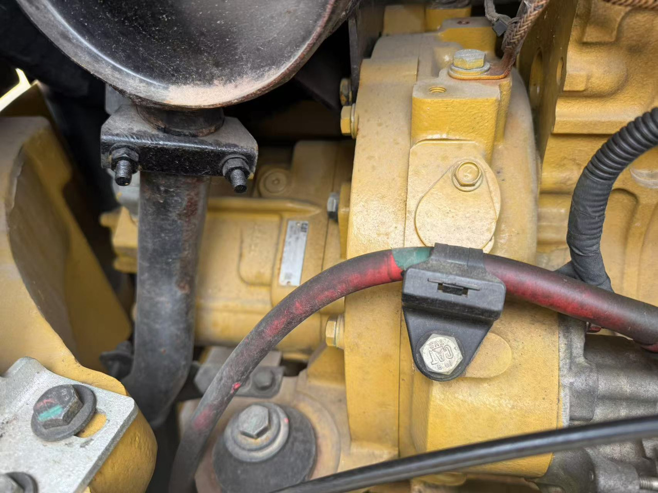 CATERPILLAR 303.5ECR - Mini-ekskavators: foto 5 CATERPILLAR 303.5ECR - Mini-ekskavators: foto 5