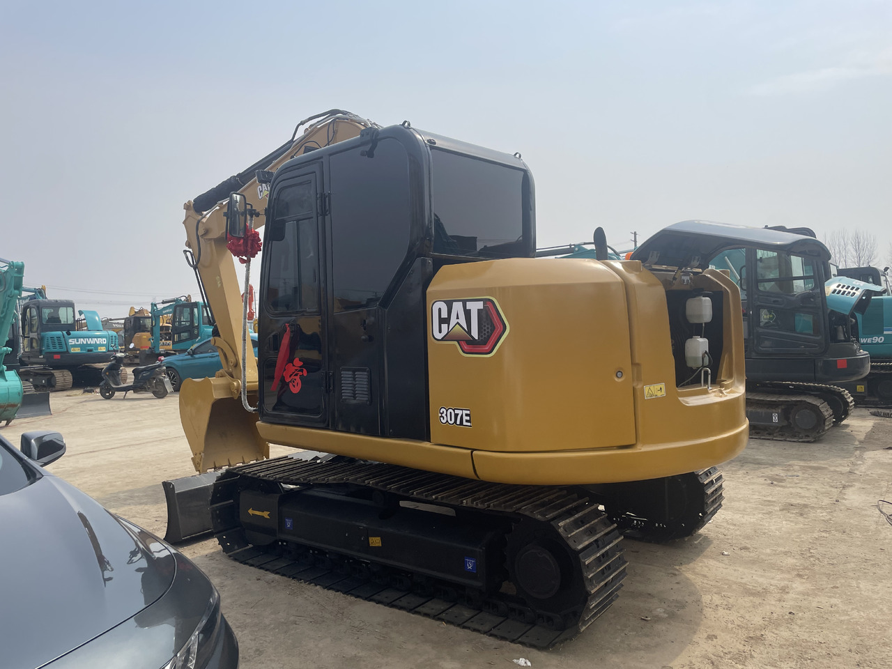 CATERPILLAR 307E - Kāpurķēžu ekskavators: foto 1 CATERPILLAR 307E - Kāpurķēžu ekskavators: foto 1