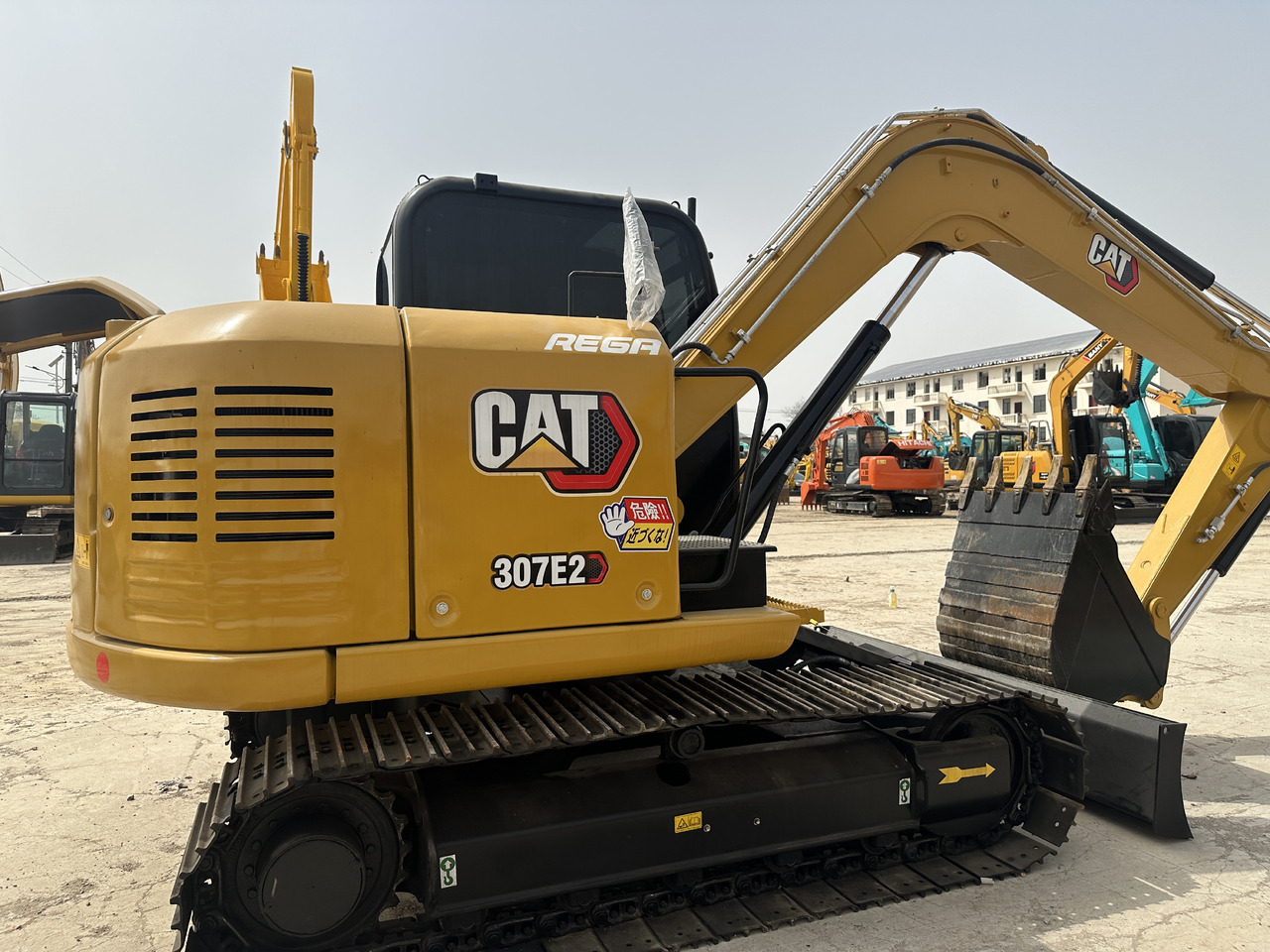 CATERPILLAR 307E2 - Kāpurķēžu ekskavators: foto 2 CATERPILLAR 307E2 - Kāpurķēžu ekskavators: foto 2