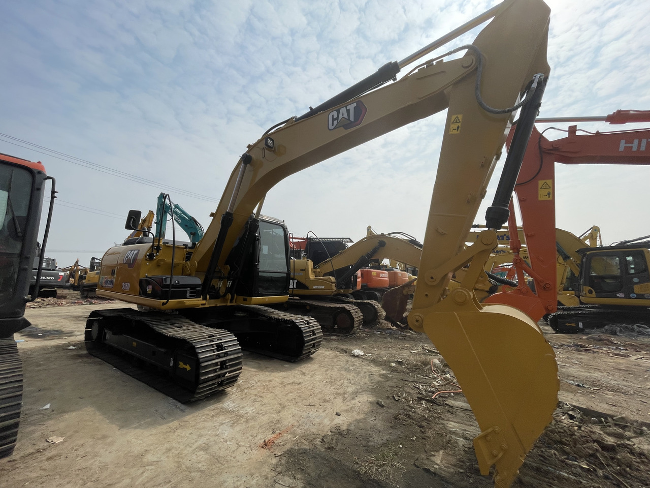 CATERPILLAR 315D - Kāpurķēžu ekskavators: foto 1 CATERPILLAR 315D - Kāpurķēžu ekskavators: foto 1