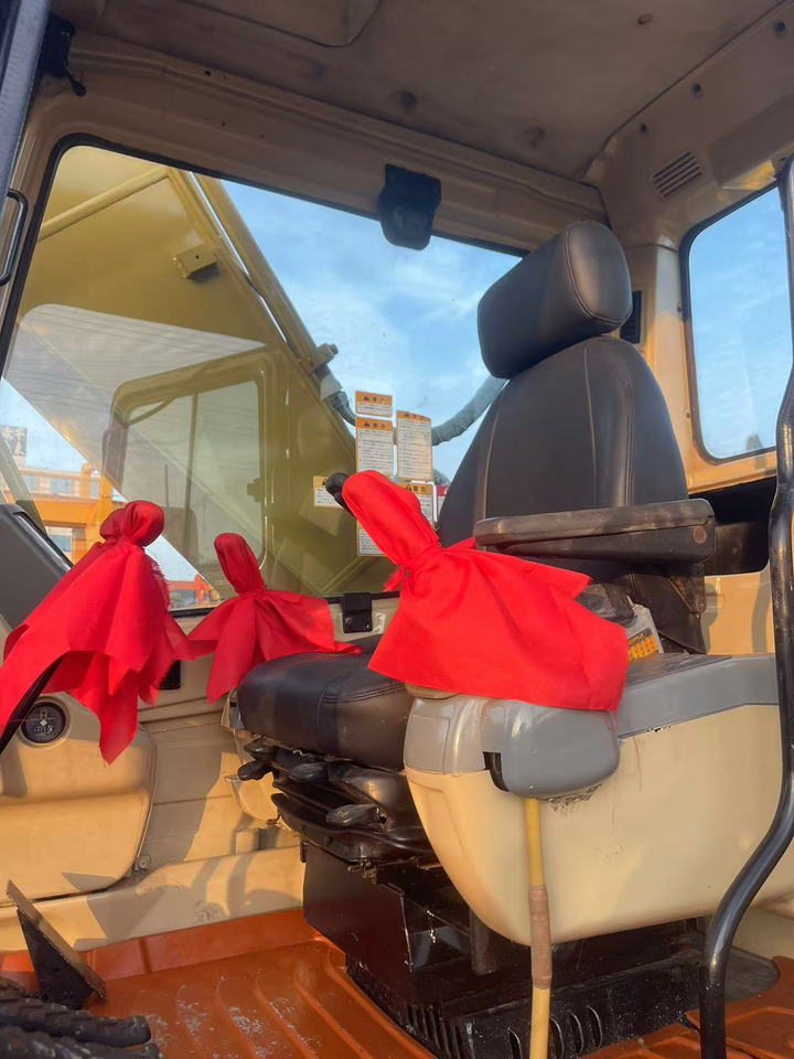 CATERPILLAR 320BL - Kāpurķēžu ekskavators: foto 5 CATERPILLAR 320BL - Kāpurķēžu ekskavators: foto 5