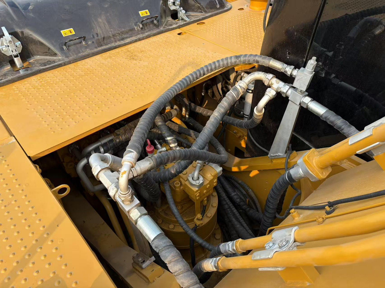 CATERPILLAR 325D2 līzingu CATERPILLAR 325D2: foto 6
