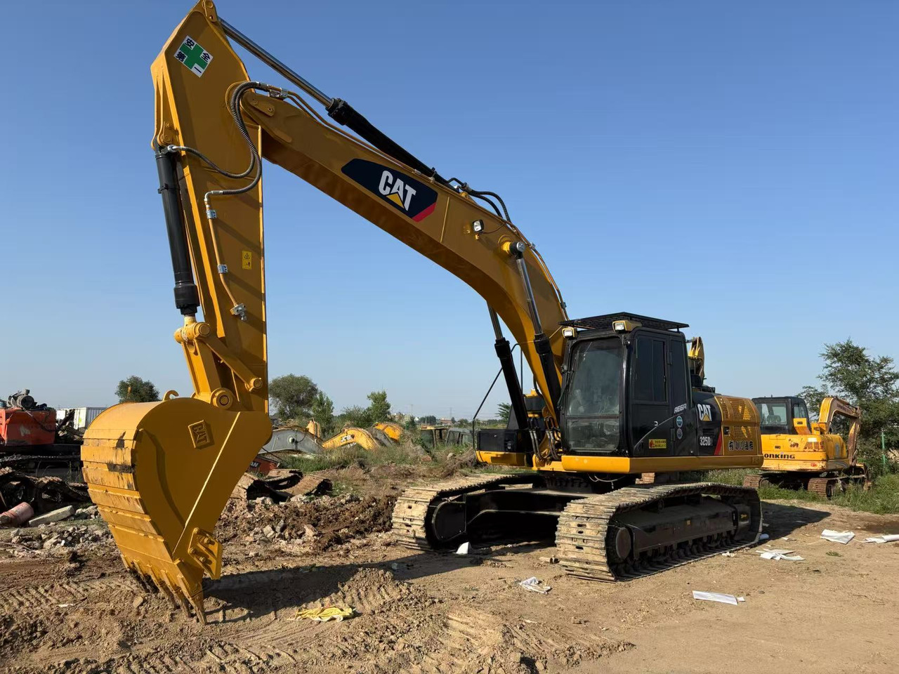CATERPILLAR 325D2 - Kāpurķēžu ekskavators: foto 1 CATERPILLAR 325D2 - Kāpurķēžu ekskavators: foto 1