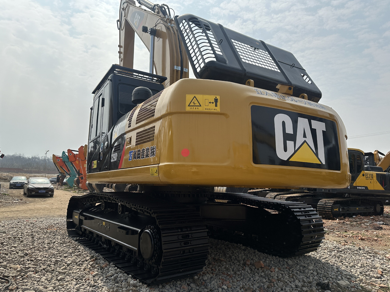 CATERPILLAR 329D2L - Kāpurķēžu ekskavators: foto 4 CATERPILLAR 329D2L - Kāpurķēžu ekskavators: foto 4