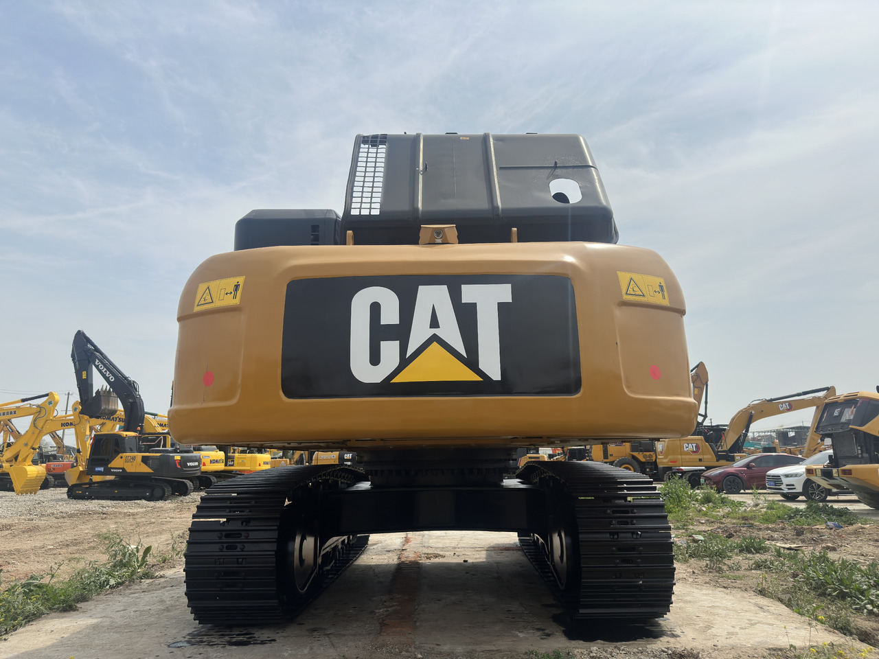 CATERPILLAR 330D2 - Kāpurķēžu ekskavators: foto 3 CATERPILLAR 330D2 - Kāpurķēžu ekskavators: foto 3
