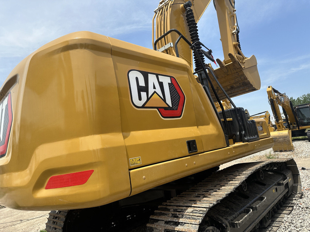 CATERPILLAR 330GC - Kāpurķēžu ekskavators: foto 2 CATERPILLAR 330GC - Kāpurķēžu ekskavators: foto 2