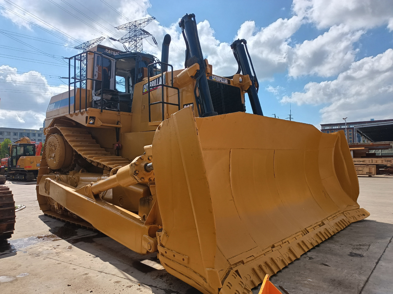 CATERPILLAR D10R - Buldozers: foto 5 CATERPILLAR D10R - Buldozers: foto 5